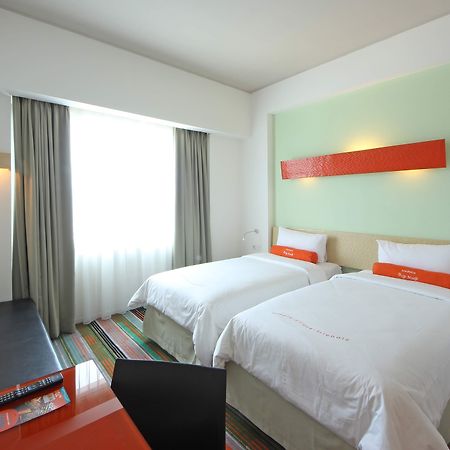 Harris Hotel & Convention Festival Citylink Bandung Zewnętrze zdjęcie