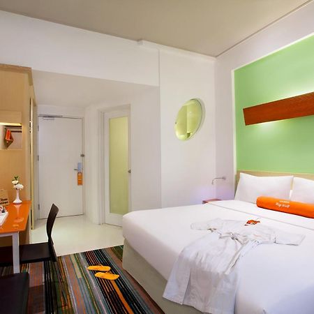 Harris Hotel & Convention Festival Citylink Bandung Zewnętrze zdjęcie