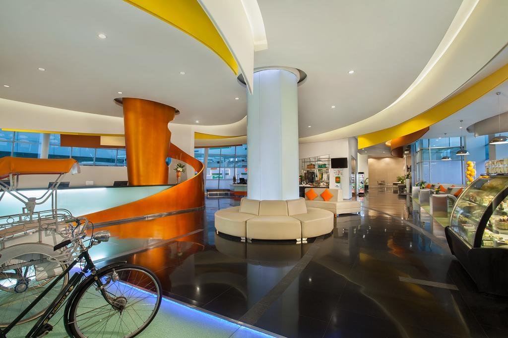 Harris Hotel & Convention Festival Citylink Bandung Zewnętrze zdjęcie